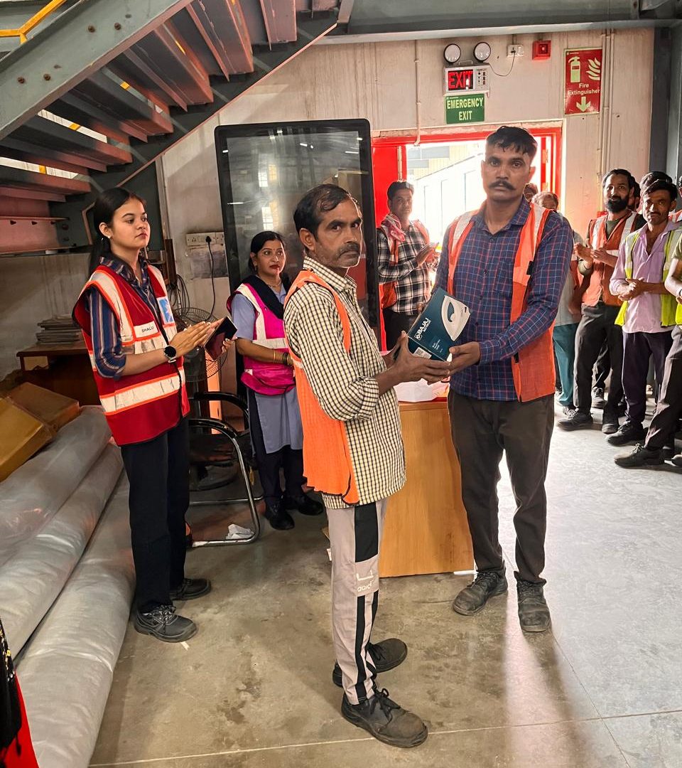 WhatsApp Image 2024-12-17 at 12.17.00